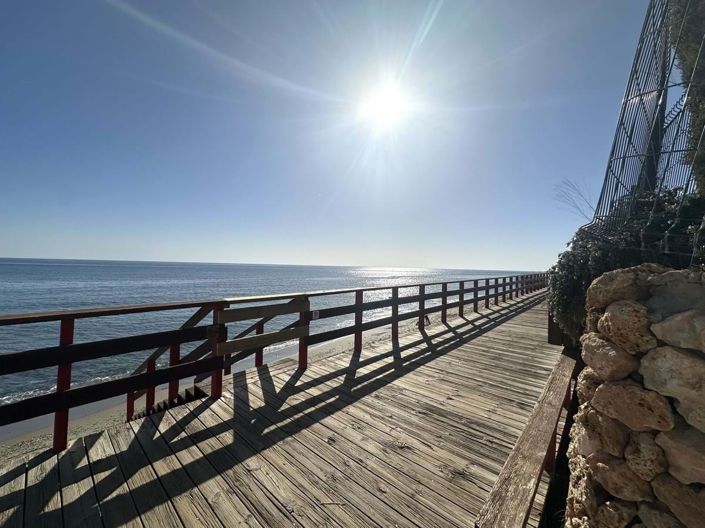 Image No.68-2 Bed Apartment for sale