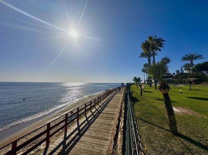 Image No.69-2 Bed Apartment for sale