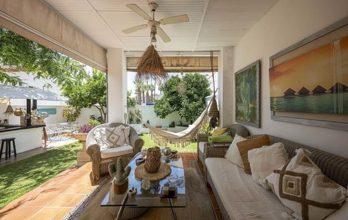 Image No.4-4 Bed Semi-Detached for sale