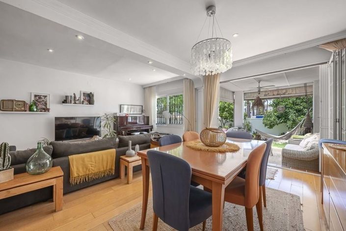 Image No.7-4 Bed Semi-Detached for sale