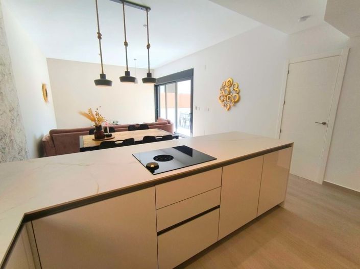 Image No.10-3 Bed Villa for sale