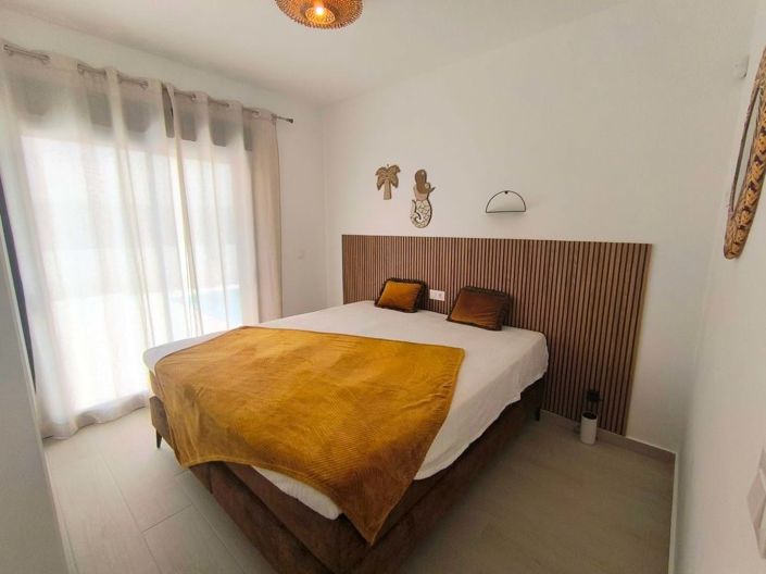 Image No.5-3 Bed Villa for sale