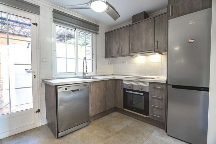 Image No.14-3 Bed Apartment for sale