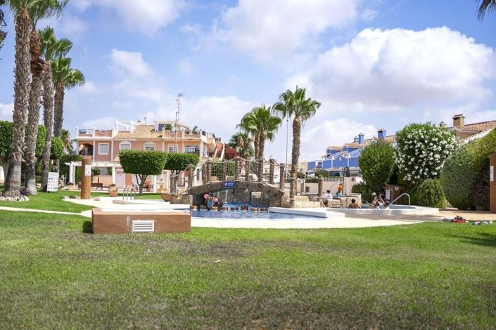 Image No.43-3 Bed Apartment for sale