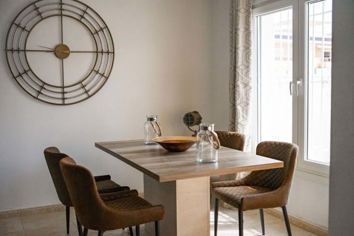 Image No.8-3 Bed Apartment for sale