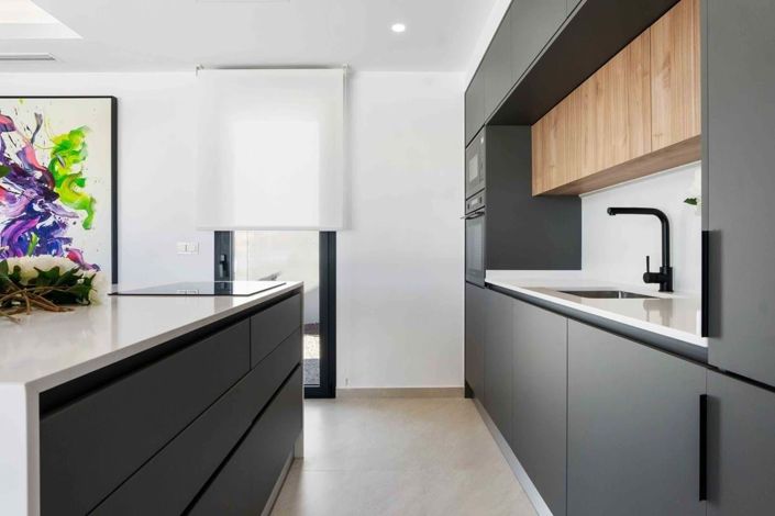 Image No.6-3 Bed Apartment for sale