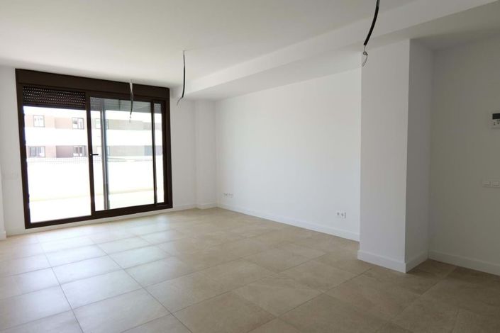 Image No.21-2 Bed Apartment for sale