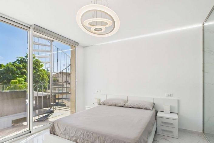 Image No.39-4 Bed Villa for sale