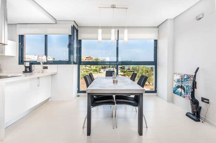 Image No.7-3 Bed Penthouse for sale