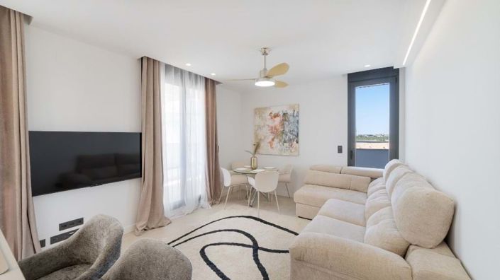 Image No.3-2 Bed Apartment for sale