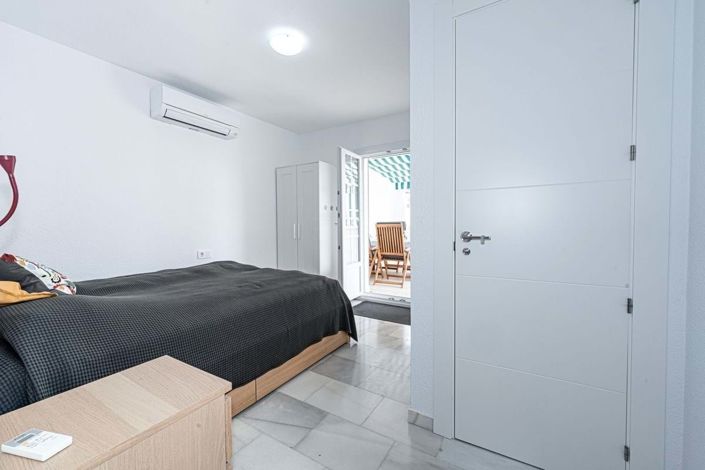 Image No.19-2 Bed Apartment for sale