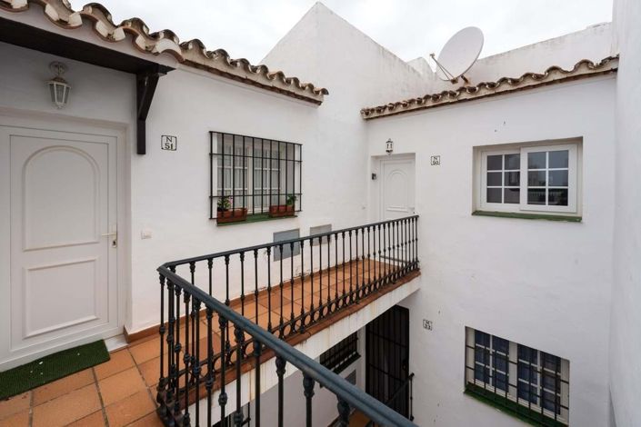 Image No.32-2 Bed Apartment for sale