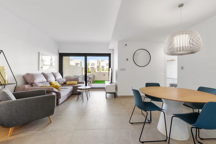 Image No.1-2 Bed Apartment for sale