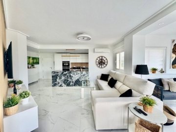 1447-637270-78d1f4f8b6655591b02d22fabb36a692d