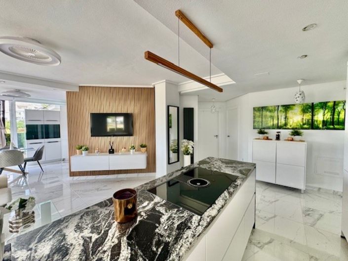 Image No.19-2 Bed Apartment for sale