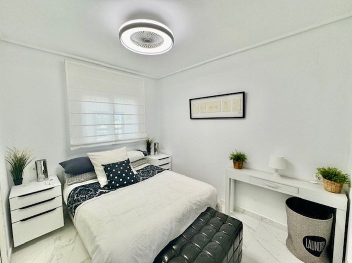 Image No.26-2 Bed Apartment for sale