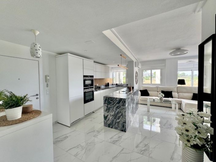 Image No.31-2 Bed Apartment for sale