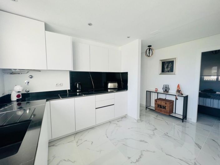 Image No.16-2 Bed Apartment for sale