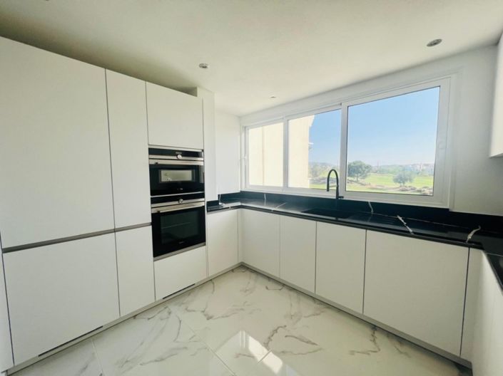 Image No.17-2 Bed Apartment for sale