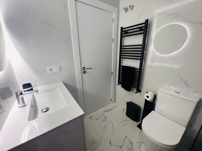 Image No.23-2 Bed Apartment for sale