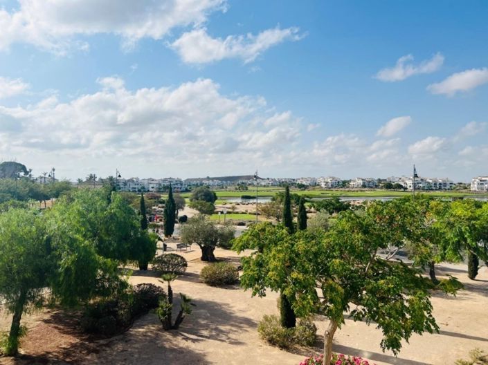 Image No.24-2 Bed Apartment for sale