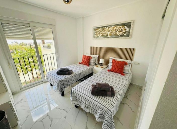 Image No.5-2 Bed Apartment for sale