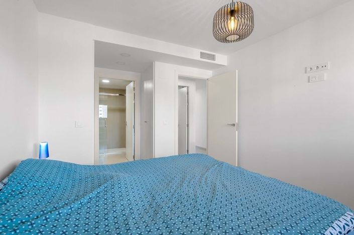 Image No.9-2 Bed Apartment for sale