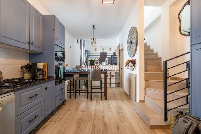 Image No.1-2 Bed Townhouse for sale