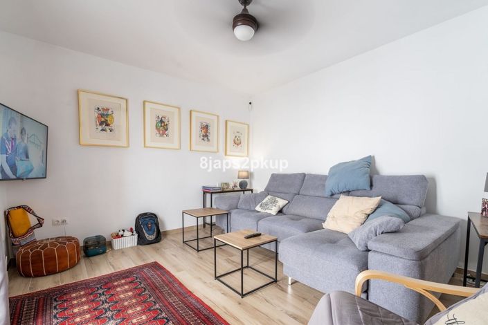 Image No.11-2 Bed Townhouse for sale