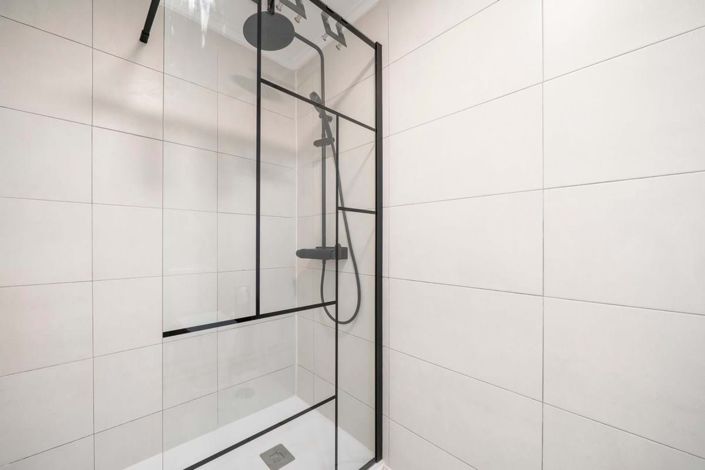 Image No.18-2 Bed Apartment for sale