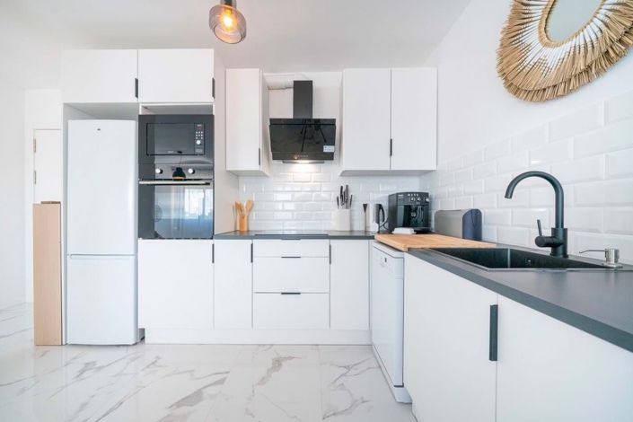 Image No.9-2 Bed Apartment for sale