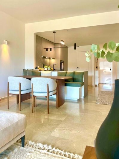 Image No.10-2 Bed Apartment for sale