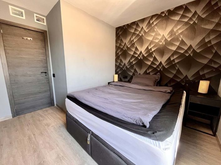 Image No.12-4 Bed Apartment for sale