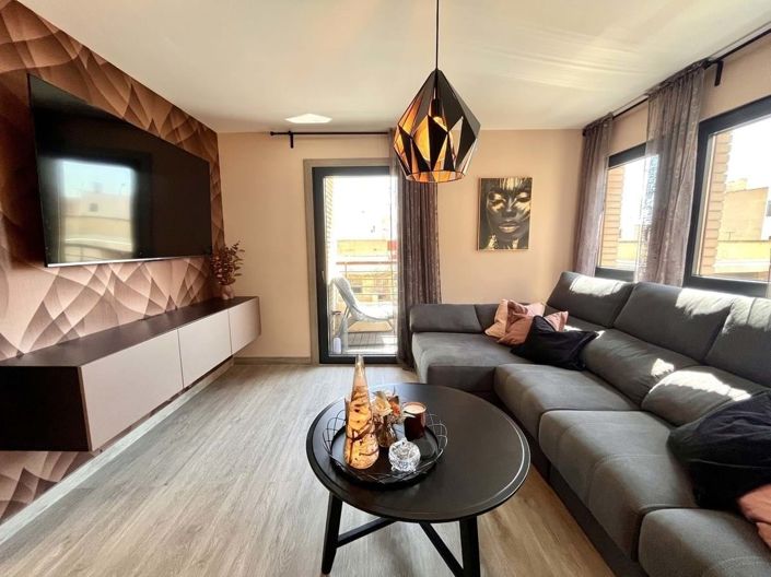 Image No.20-4 Bed Apartment for sale