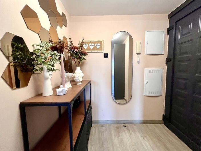 Image No.23-4 Bed Apartment for sale