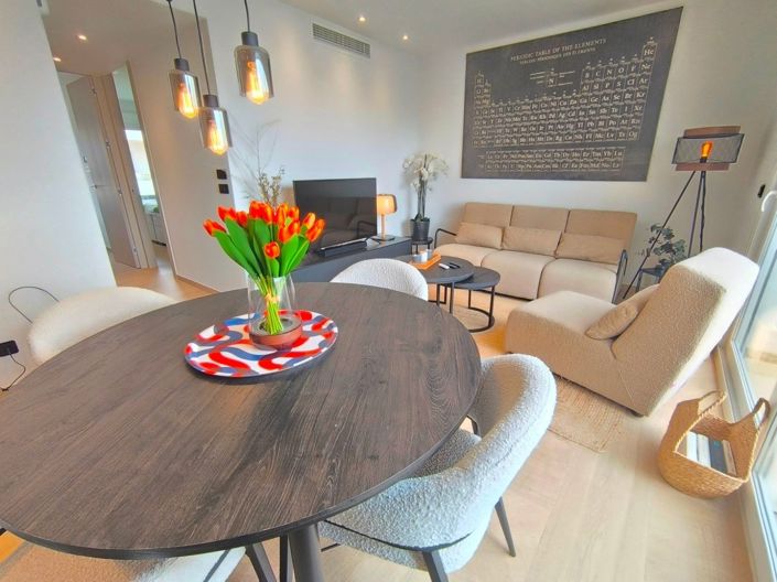 Image No.10-2 Bed Apartment for sale