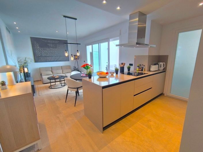 Image No.3-2 Bed Apartment for sale