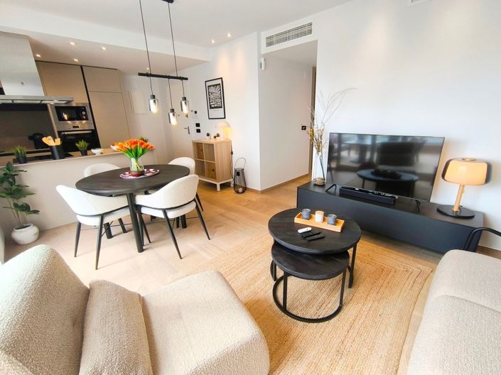 Image No.9-2 Bed Apartment for sale