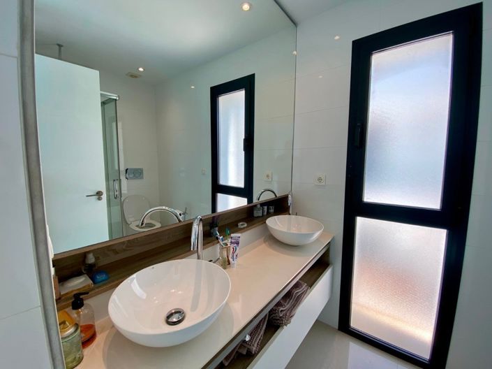 Image No.44-3 Bed Villa for sale