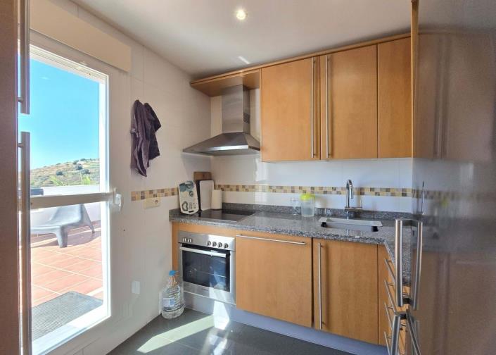 Image No.9-2 Bed Apartment for sale