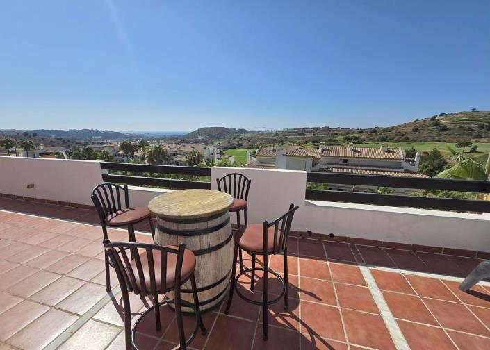 Image No.16-2 Bed Apartment for sale