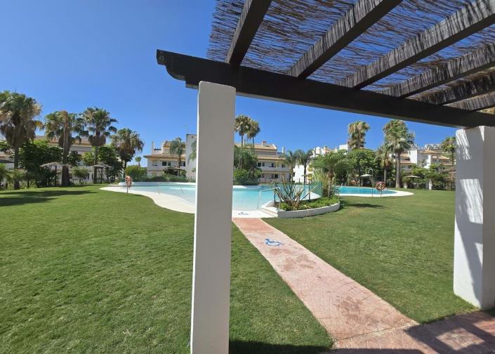 Image No.25-2 Bed Apartment for sale