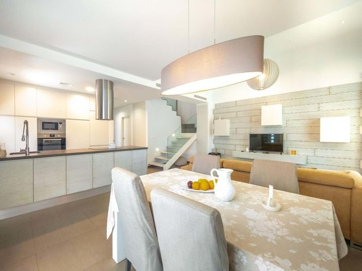 Image No.5-3 Bed Villa for sale