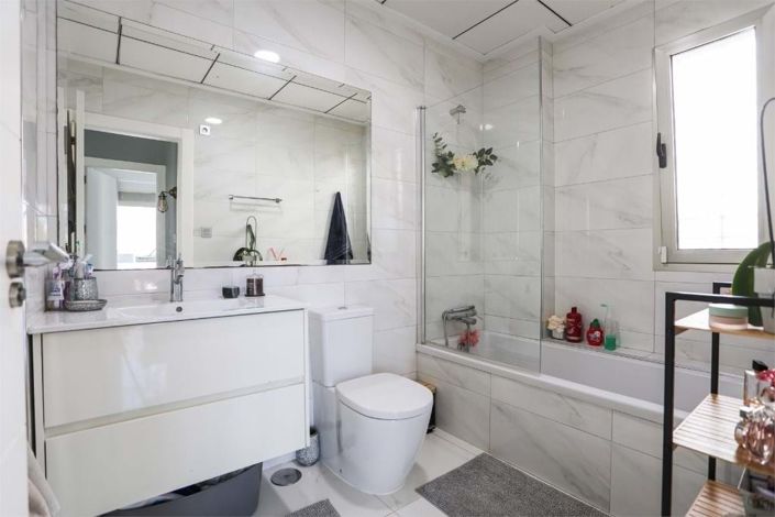 Image No.9-4 Bed Villa for sale