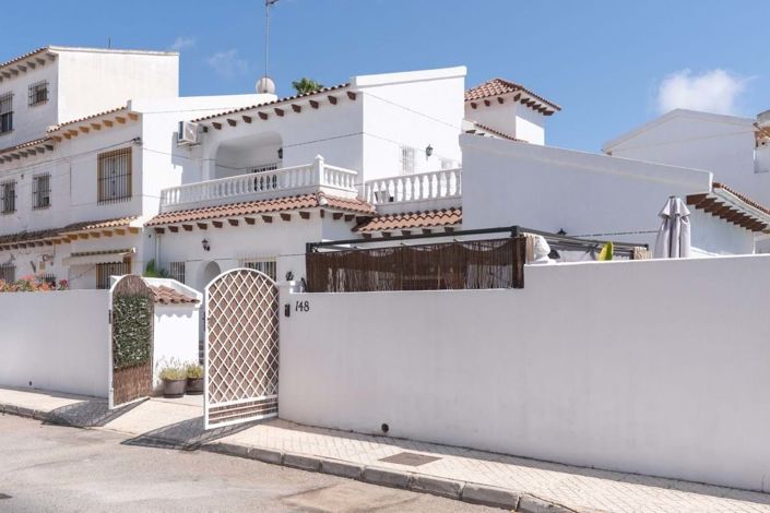 Image No.27-4 Bed Villa for sale