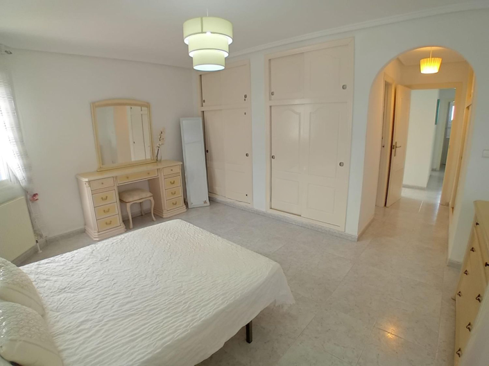 Image No.11-4 Bed Apartment for sale