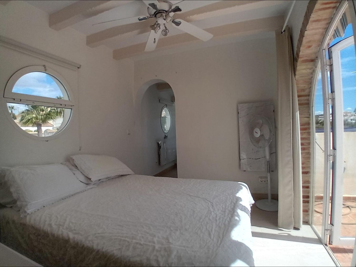 Image No.16-4 Bed Apartment for sale