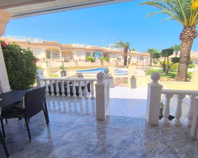 Image No.17-3 Bed Apartment for sale