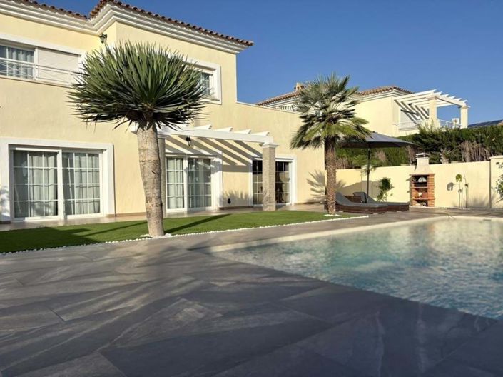 Image No.47-4 Bed Villa for sale