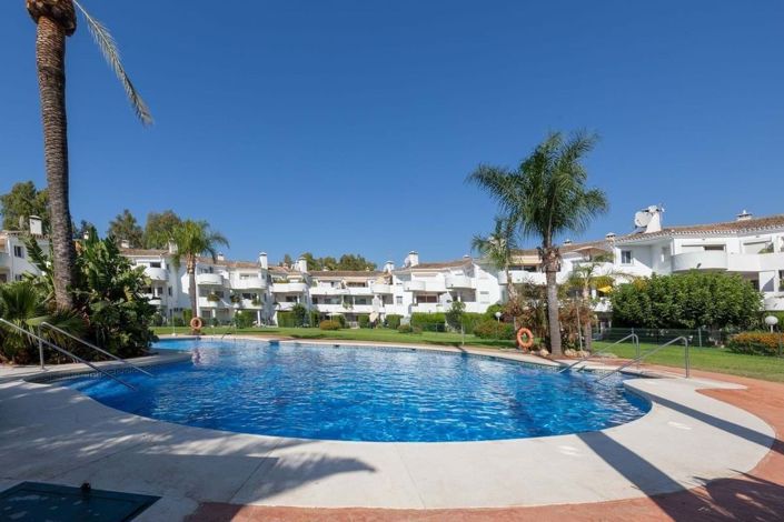 Image No.1-Appartement de 2 chambres à vendre à Mijas Costa
